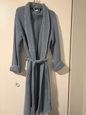 Brooklinen Light Blue Waffle Knit Robe XL